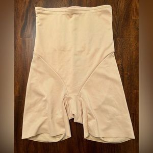 Nude shapewear XL